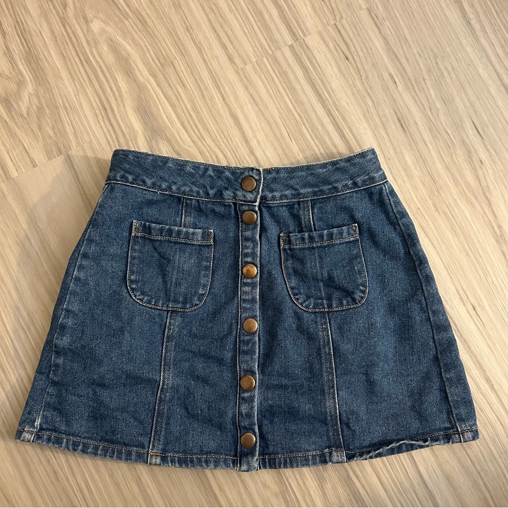 🔻🔻🔻sale Brandy Melville denim skirt